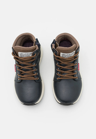 Levis New Peak (VPEA0002S-0040)