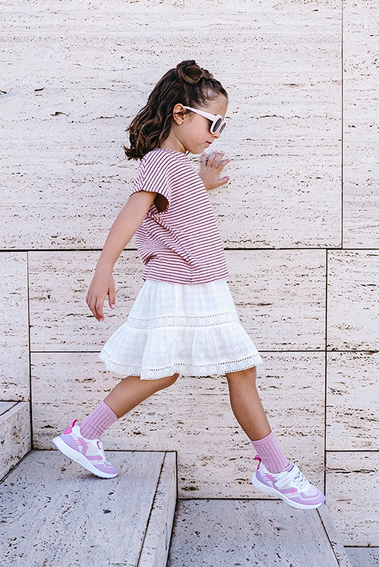 girl with elsaki clothes
