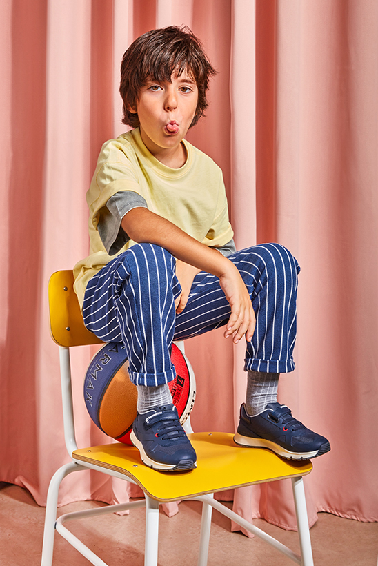 boy with elsaki clothes