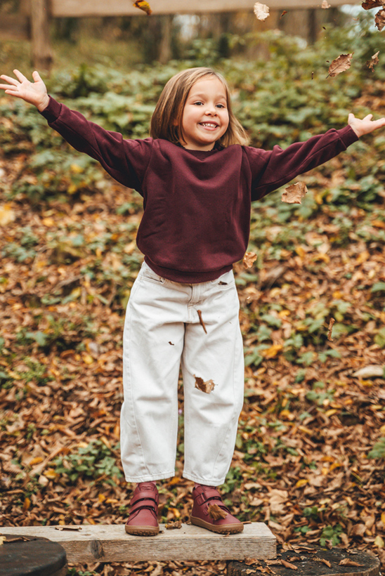 girl with elsaki clothes